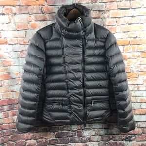 Moncler Puffer Jacket Size 2 (Medium)